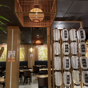 Symphony Sushi - Inside - Japanese Near Me - Boston, Massachusetts Symphony Sushi - Inside - Japanese Near Me - Boston, Massachusetts