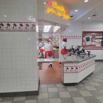 In-N-Out Burger - In and Out...1st time!! - Burgers Near Me - Katy, Texas In-N-Out Burger - In and Out...1st time!! - Burgers Near Me - Katy, Texas