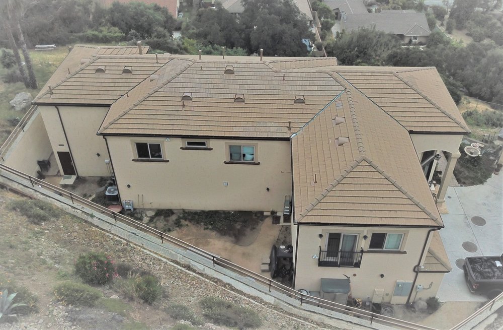 Slide of Advanced Roofing & Sons