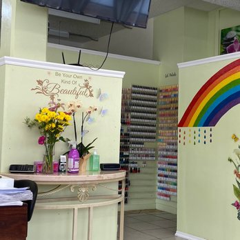 Rainbow Nails - Nail Salons Near Me - Honolulu, Hawaii