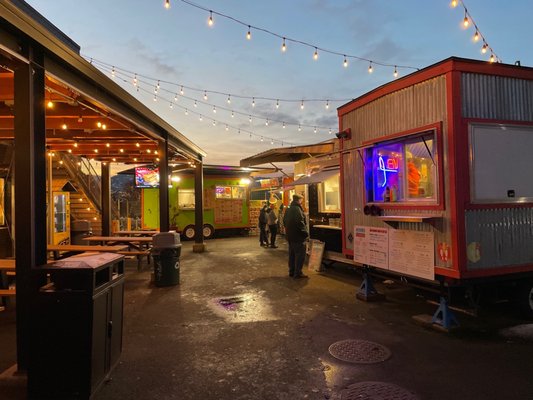 Cartside Food Carts by null