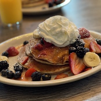 Brandon's Diner - Pancakes with fresh berries - American Near Me - Upland, California Brandon's Diner - Pancakes with fresh berries - American Near Me - Upland, California