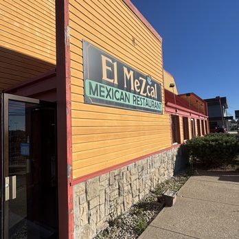 El Mezcal - Mexican Near Me - Defiance, Ohio