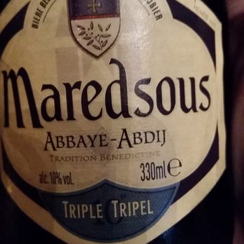 Rem's - Maredsous Triple, Belgium beer, label close up - Pubs Near Me - Lyon, 69 Rem's - Maredsous Triple, Belgium beer, label close up - Pubs Near Me - Lyon, 69