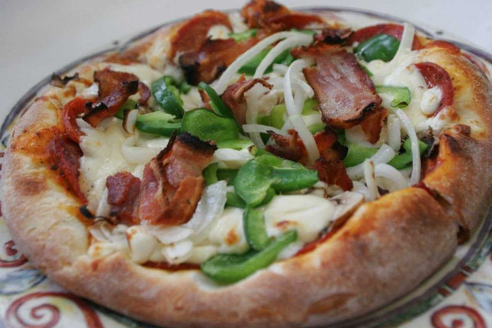 Stephanie's Grill & Hotel Logo