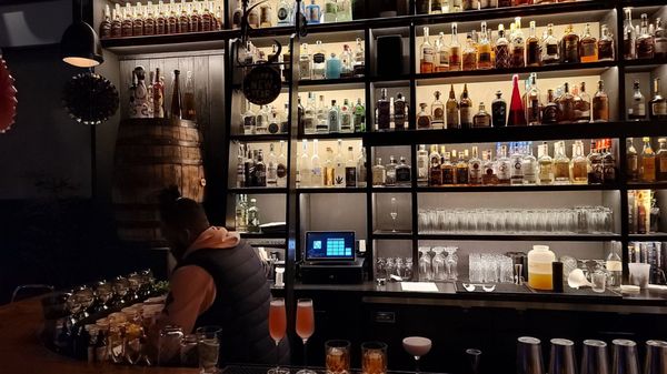 Dram and Draught by null