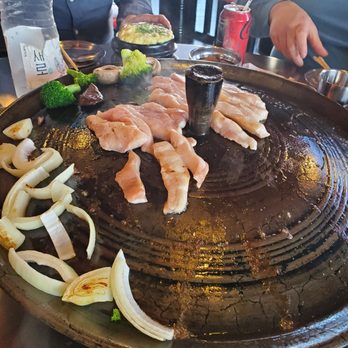 The Cast Iron Pot 3 - Korean Near Me - Flushing, New York