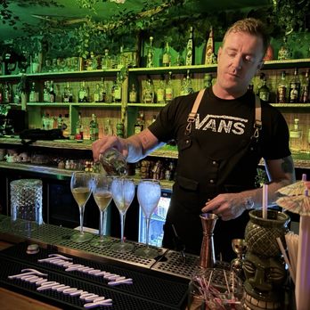 Ratafia - Cocktail Bars Near Me - Saint Martin, Pennsylvania Ratafia - Cocktail Bars Near Me - Saint Martin, Pennsylvania