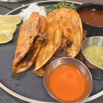Eggy’s Neighborhood Kitchen - Birria Tacos - Breakfast & Brunch Near Me - Berkeley, California Eggy’s Neighborhood Kitchen - Birria Tacos - Breakfast & Brunch Near Me - Berkeley, California