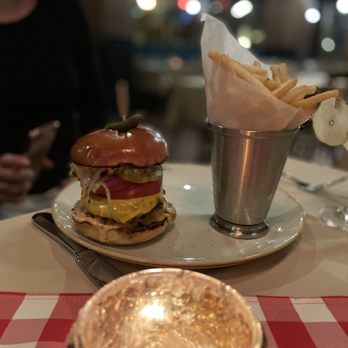Glover Park Grill - Burger - New American Near Me - Washington, DC, District of Columbia