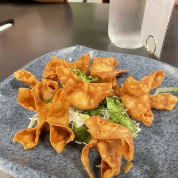 Meekong Bar - Fried crab wontons - Vietnamese Near Me - Seattle, Washington