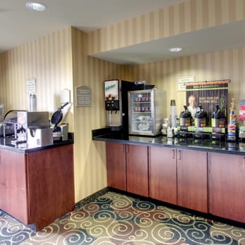 Cobblestone Hotel - Wayne - Hotels Near Me - Wayne, Nebraska