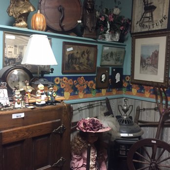 Reliable Trading Post - Antiques Near Me - West Roxbury, Massachusetts