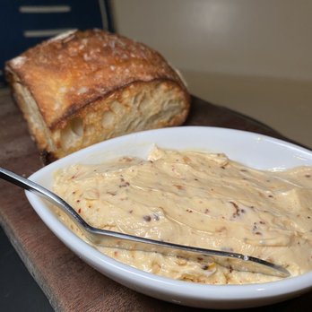 Stone Row Kitchen + Bar - Sourdough with garlic butter - Seafood Near Me - Willimantic, Connecticut