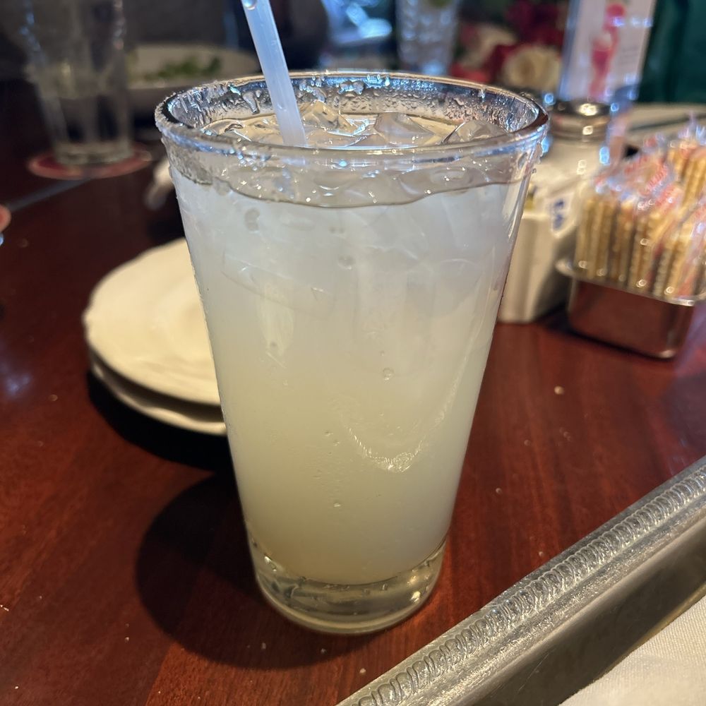Pappadeaux Seafood Kitchen - Mock margarita diluted with water - Seafood Near Me - Conroe, Texas