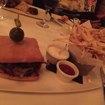 Roxy Restaurant & Bar - Burger & fries - Bars Near Me - Reno, Nevada Roxy Restaurant & Bar - Burger & fries - Bars Near Me - Reno, Nevada