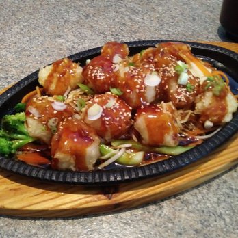 Bluefin Sushi - Sushi Bars Near Me - New Westminster, British Columbia
