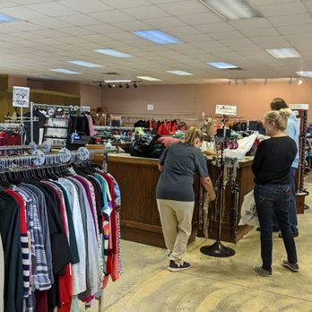 Original Factory Outlet - Great Customer Service Staff, there to help - Women's Clothing Near Me - Dawsonville, Georgia Original Factory Outlet - Great Customer Service Staff, there to help - Women's Clothing Near Me - Dawsonville, Georgia