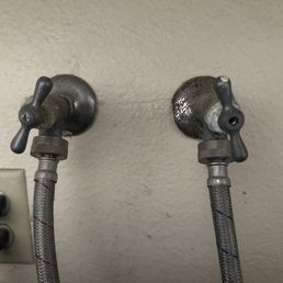 Old water valves that needed to be replaced Old water valves that needed to be replaced
