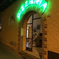 Pizzeria Gatto Giallo di Perolini Paola - Gatto Giallo
