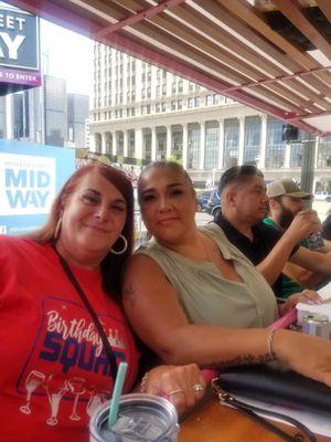 Detroit Rolling Pub by null