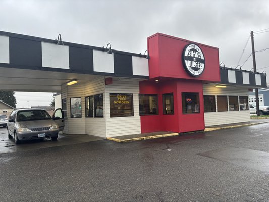 Shake N Burger Coos Bay by null