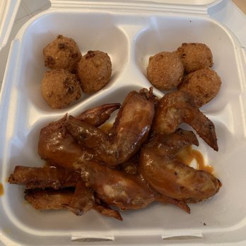 Smokers Delight BBQ - Wings and hush puppies... loved the hush puppies! Wings were very good too! - Barbeque Near Me - White Plains, Maryland Smokers Delight BBQ - Wings and hush puppies... loved the hush puppies! Wings were very good too! - Barbeque Near Me - White Plains, Maryland