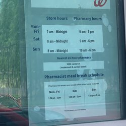 Walgreens - Pharmacy hours but pharmacy is closed