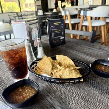 El Cata - Table chips & salsa and Coke Zero - Seafood Near Me - Lemon Grove, California