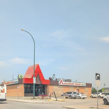 Salisbury House - Restaurant from St. Anne's Road - Coffee & Tea Near Me - Winnipeg, Manitoba Salisbury House - Restaurant from St. Anne's Road - Coffee & Tea Near Me - Winnipeg, Manitoba