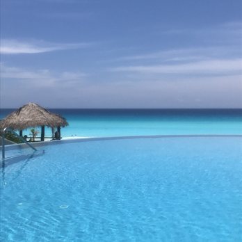 Live Aqua Resort - View from the cold pool. - Resorts Near Me - Cancún, ROO