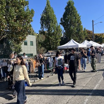 Fremont Sunday Market - Farmers Market Near Me - Seattle, Washington Fremont Sunday Market - Farmers Market Near Me - Seattle, Washington