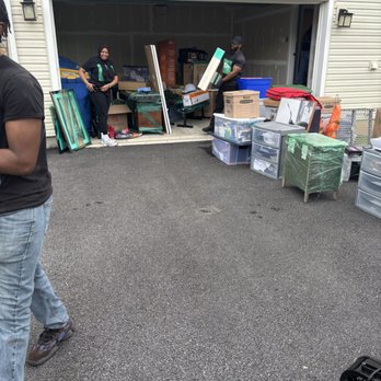 Wolf Leaders - TEAM WORK - Movers Near Me - Philadelphia, Pennsylvania Wolf Leaders - TEAM WORK - Movers Near Me - Philadelphia, Pennsylvania
