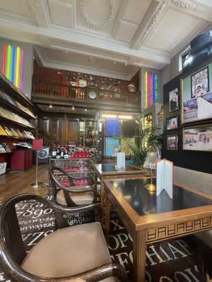 Maison Assouline by null