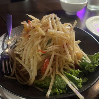 Play Ground Thai Restaurant - Papaya Salad - Karaoke Near Me - Jackson Heights, New York