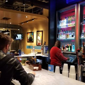 W XYZ Bar - Cocktail Bars Near Me - Tampa, Florida