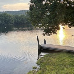The Ashfield Lake House - Outside