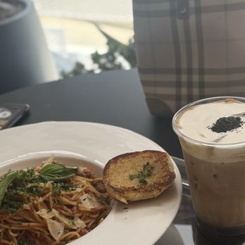 Motiq - Steve's Bolognese - Coffee & Tea Near Me - Los Angeles, California Motiq - Steve's Bolognese - Coffee & Tea Near Me - Los Angeles, California