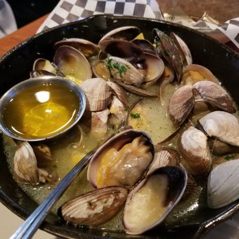 Anthony's HomePort - I love clams! - Seafood Near Me - Des Moines, Washington