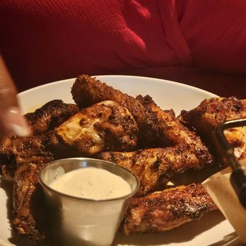 Rooster's Wood-fired Kitchen Uptown - New American Near Me - Charlotte, North Carolina Rooster's Wood-fired Kitchen Uptown - New American Near Me - Charlotte, North Carolina