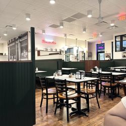 Frank Pepe Pizzeria Napoletana
