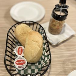 Pasta Polo - Buns and the most amazing house made garlic oil