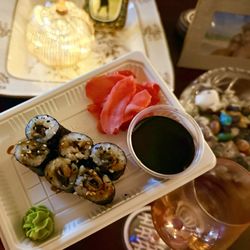 Sushi Taketa - Hosomaki anguille / Eel Hosomaki /// not the most flavorful I've had, but very good anyway