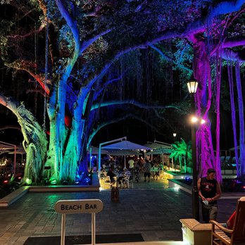 The Beach Bar - Bars Near Me - Honolulu, Hawaii The Beach Bar - Bars Near Me - Honolulu, Hawaii