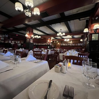 Sardi's - Upstairs Dining Room - American Near Me - New York, New York Sardi's - Upstairs Dining Room - American Near Me - New York, New York