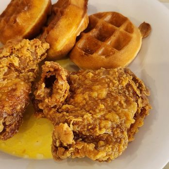 Pancakes & Waffles - corn bread waffle and chicken - Breakfast & Brunch Near Me - Honolulu, Hawaii Pancakes & Waffles - corn bread waffle and chicken - Breakfast & Brunch Near Me - Honolulu, Hawaii