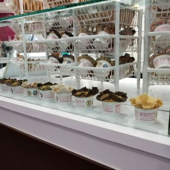 Marble Slab Creamery - Ice Cream & Frozen Yogurt Near Me - College Station, Texas