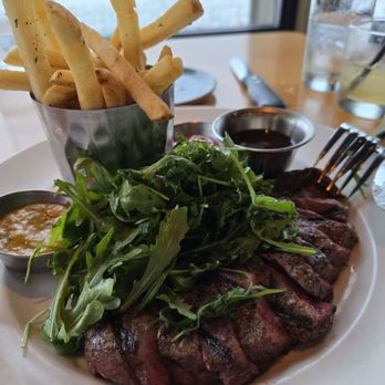 Moonraker Restaurant - steak frites - New American Near Me - Pacifica, California