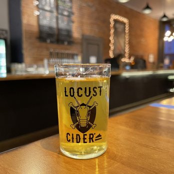 Locust Cider Fort Collins - Cider from the flight - Cideries Near Me - Fort Collins, Colorado