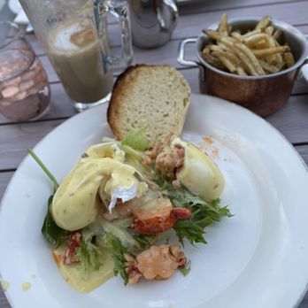 Hutch Cafe - Lobster Benedict - Cafes Near Me - Calgary, Alberta Hutch Cafe - Lobster Benedict - Cafes Near Me - Calgary, Alberta
